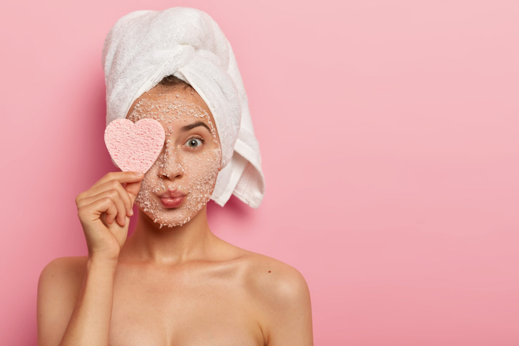 What Are The Benefits Of Using A Salt Facial Scrub For Sensitive Skin